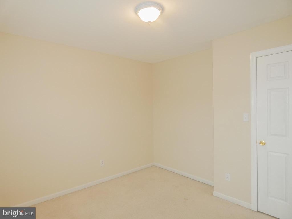 2105 Lexington Mews - Photo 39