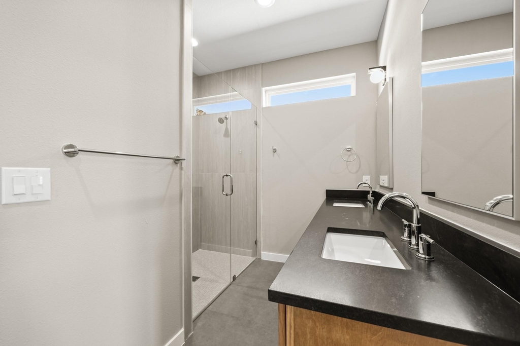 4801 Sara Dr - Photo 10
