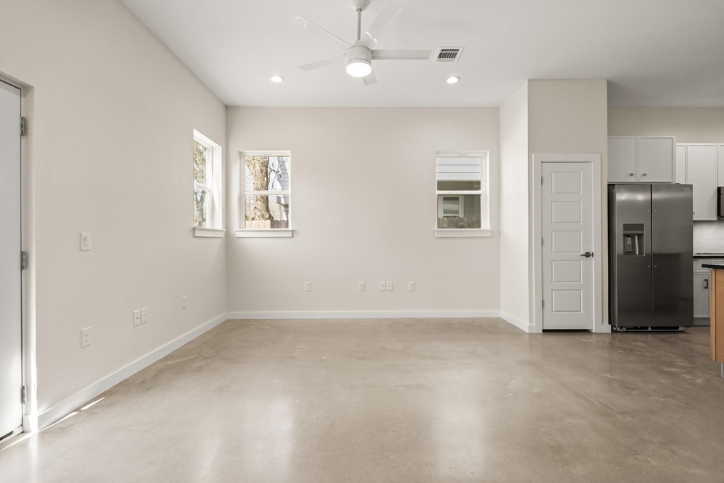 4801 Sara Dr - Photo 7