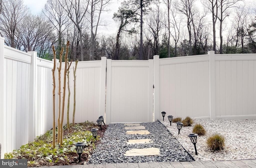 23810 Myrtle Glen Way - Photo 52