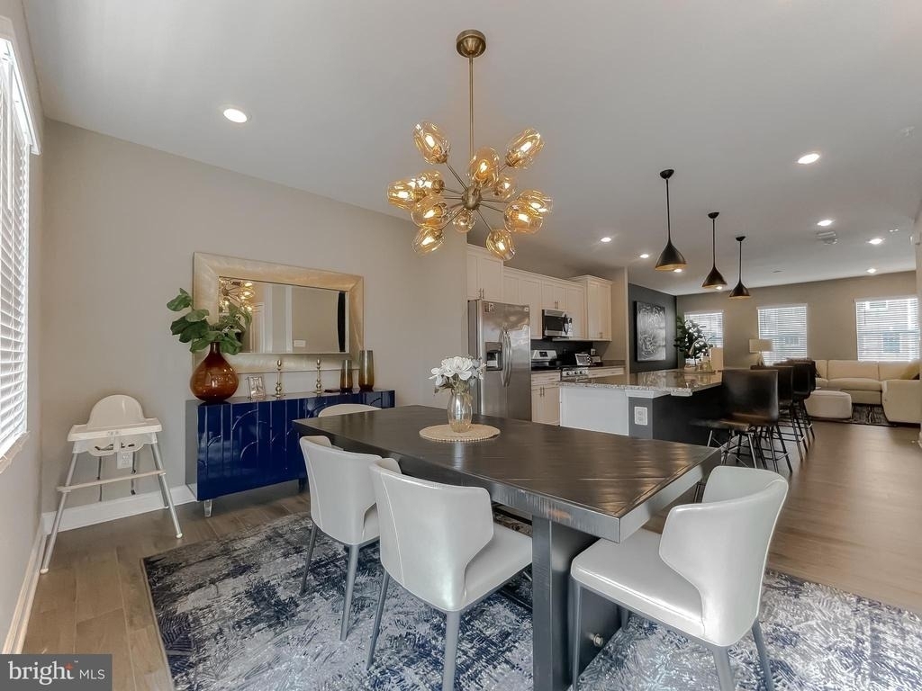 23810 Myrtle Glen Way - Photo 16