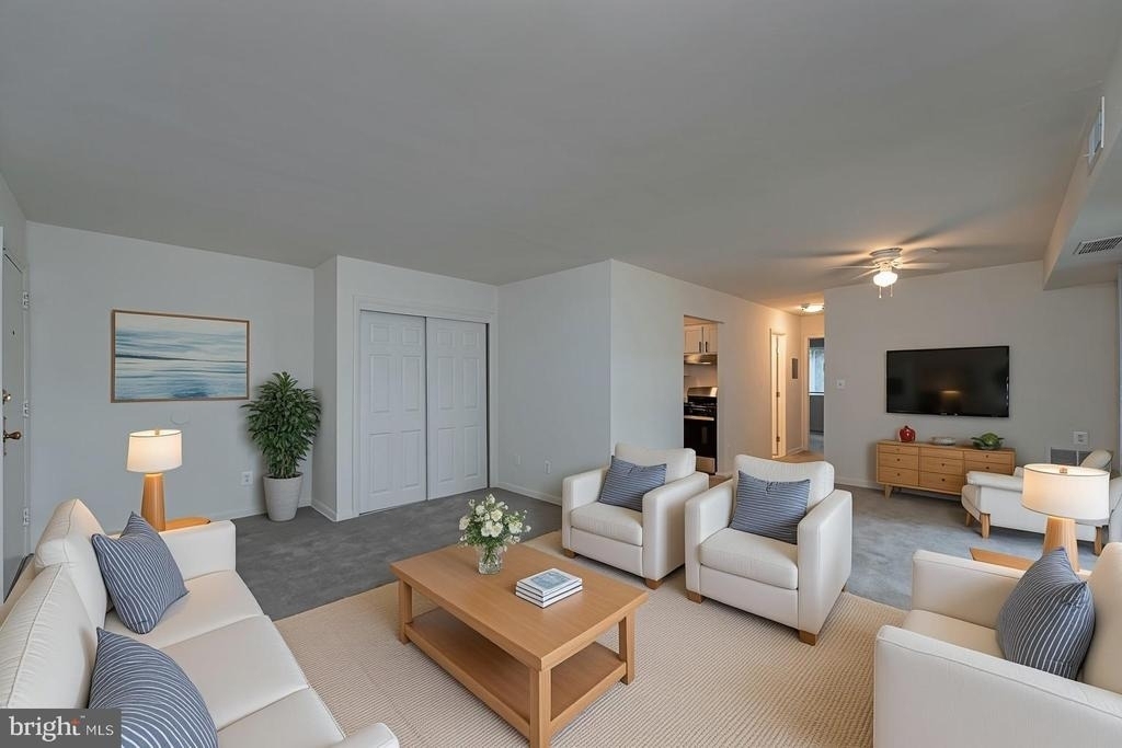 5200 Quincy Street - Photo 8