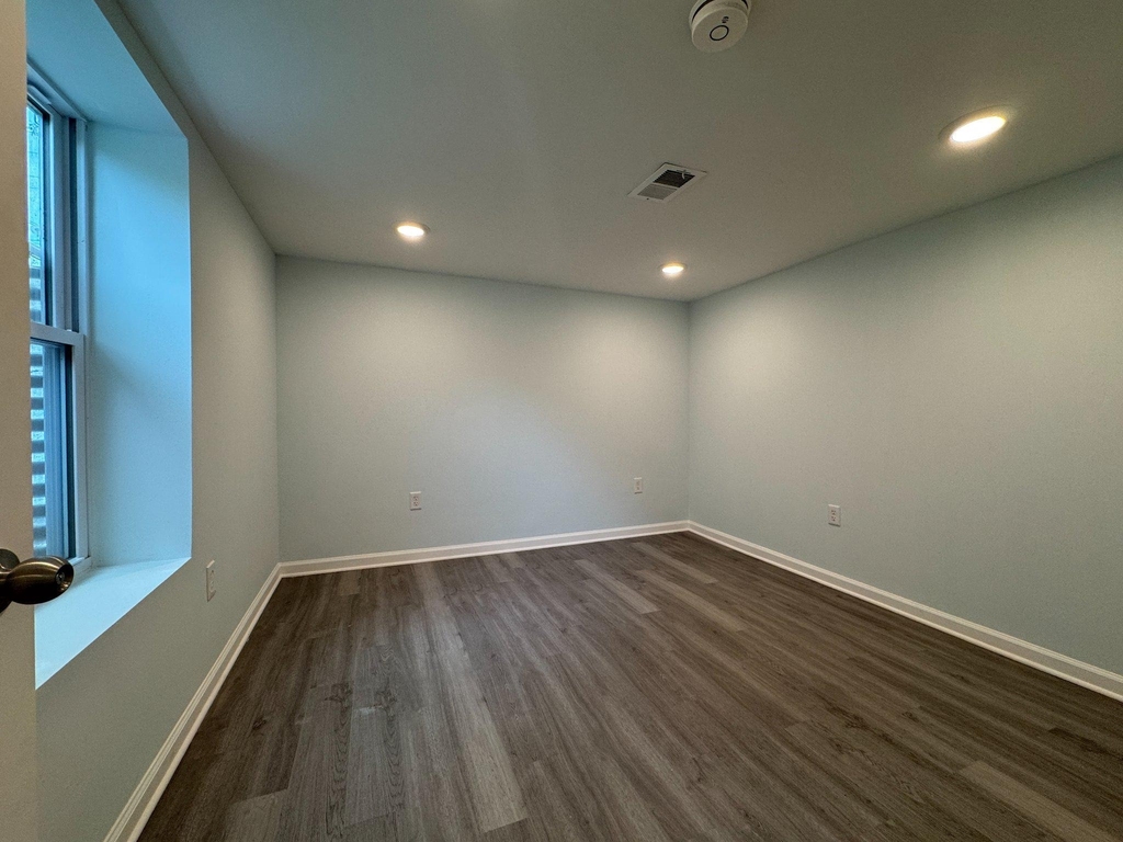 9405 Rhode Island Avenue - Photo 21