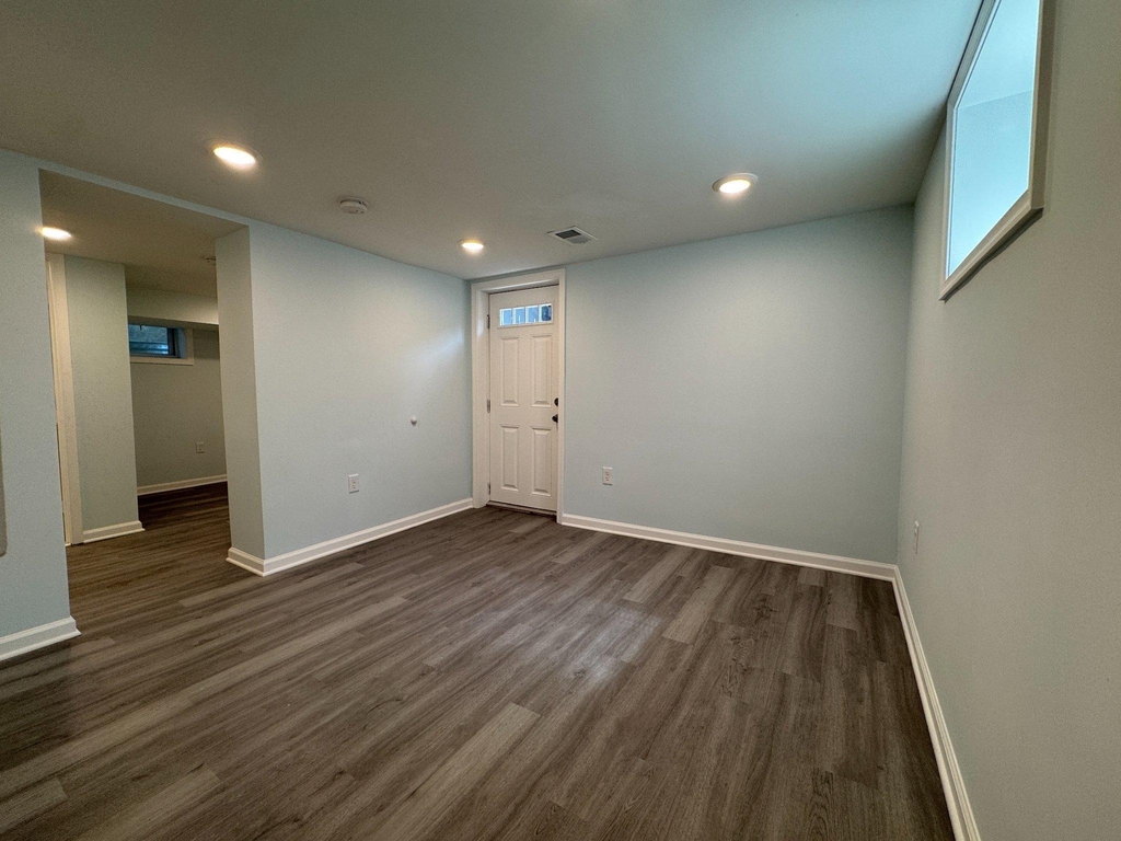 9405 Rhode Island Avenue - Photo 25