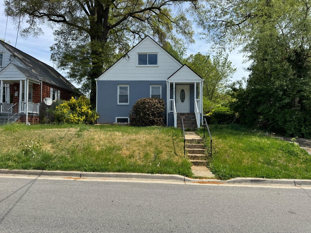 9405 Rhode Island Avenue - Photo 1