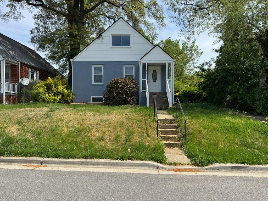9405 Rhode Island Avenue - Photo 0