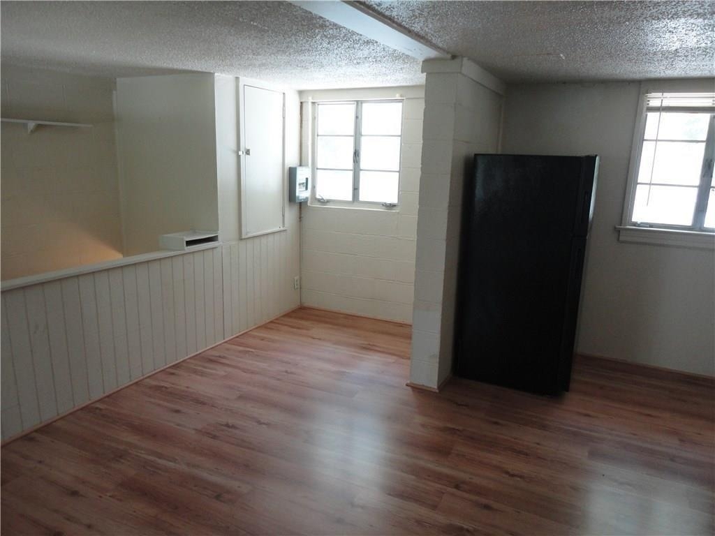 3205 Grooms St - Photo 6