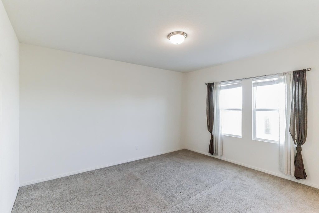 13609 Charles Abraham Way - Photo 18
