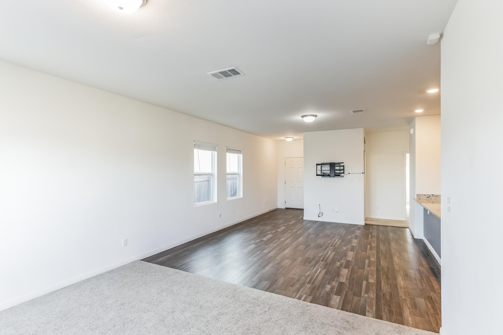 13609 Charles Abraham Way - Photo 9
