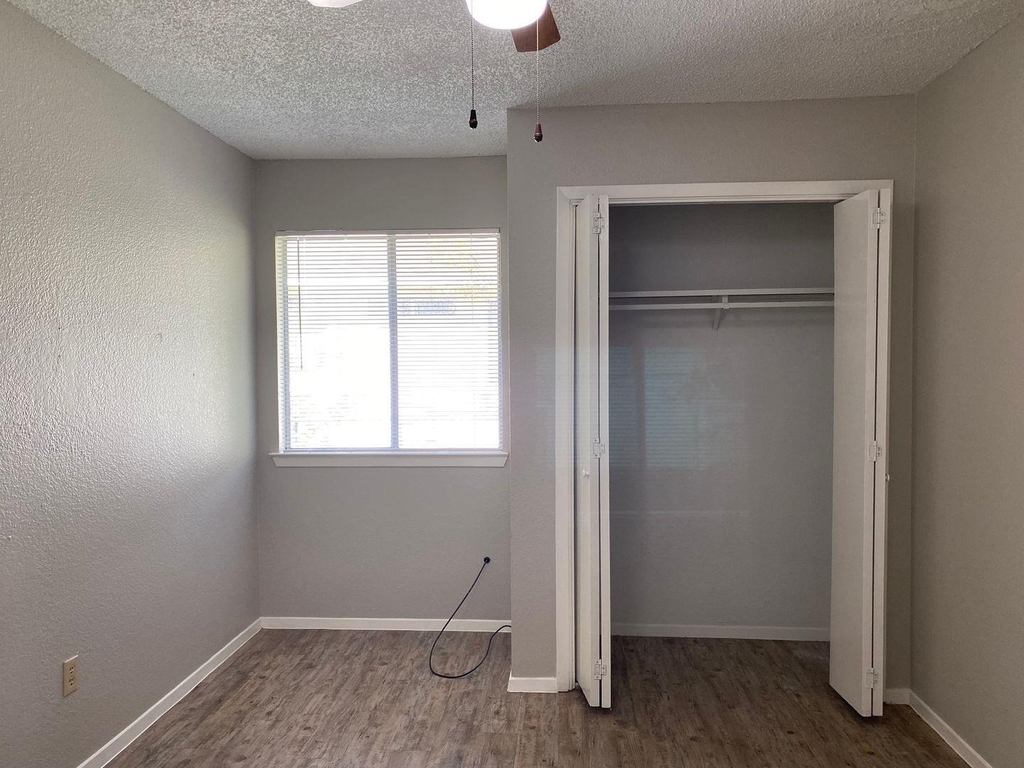 510 Willowbend Cv - Photo 9