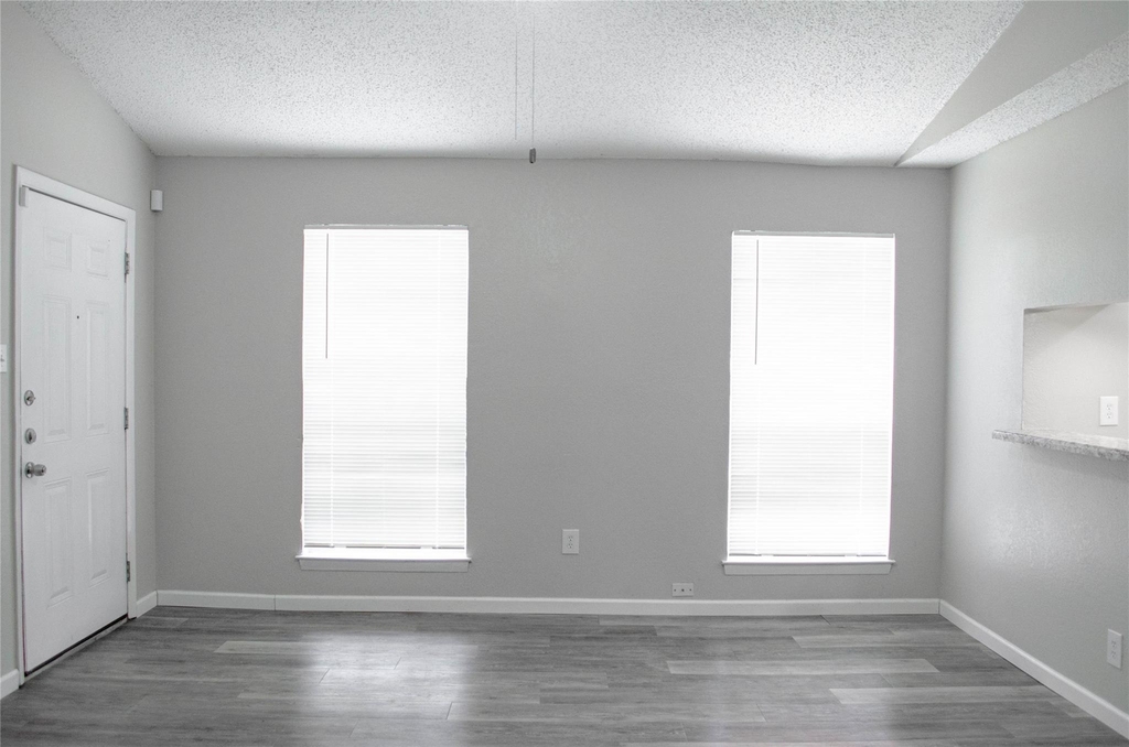 2306 Fuzz Fairway - Photo 2