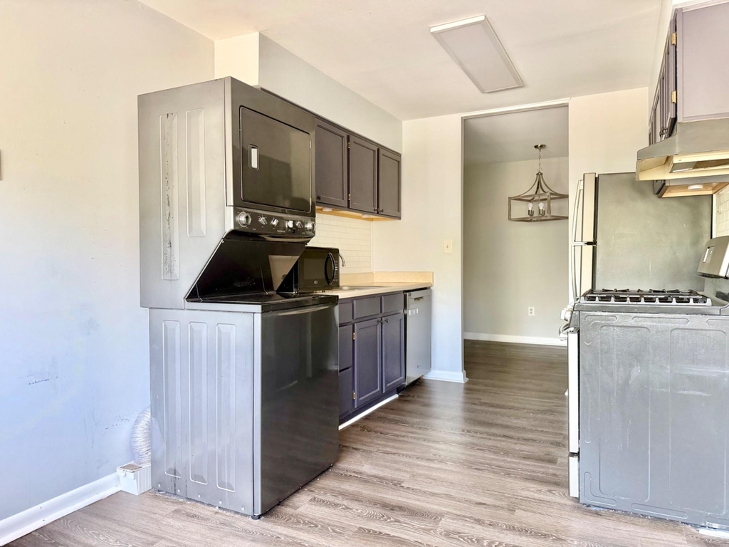 140 Royal Oak Drive - Photo 10