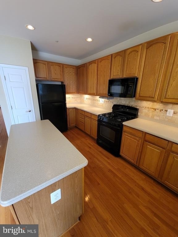 4546 Scottsdale Place - Photo 14