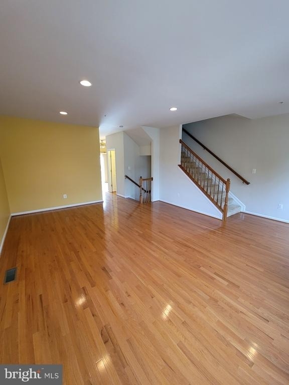 4546 Scottsdale Place - Photo 9