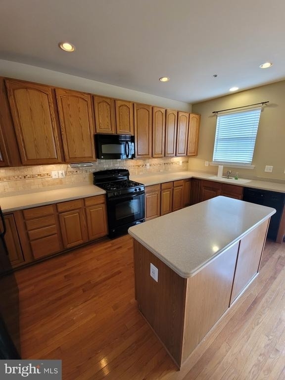 4546 Scottsdale Place - Photo 13