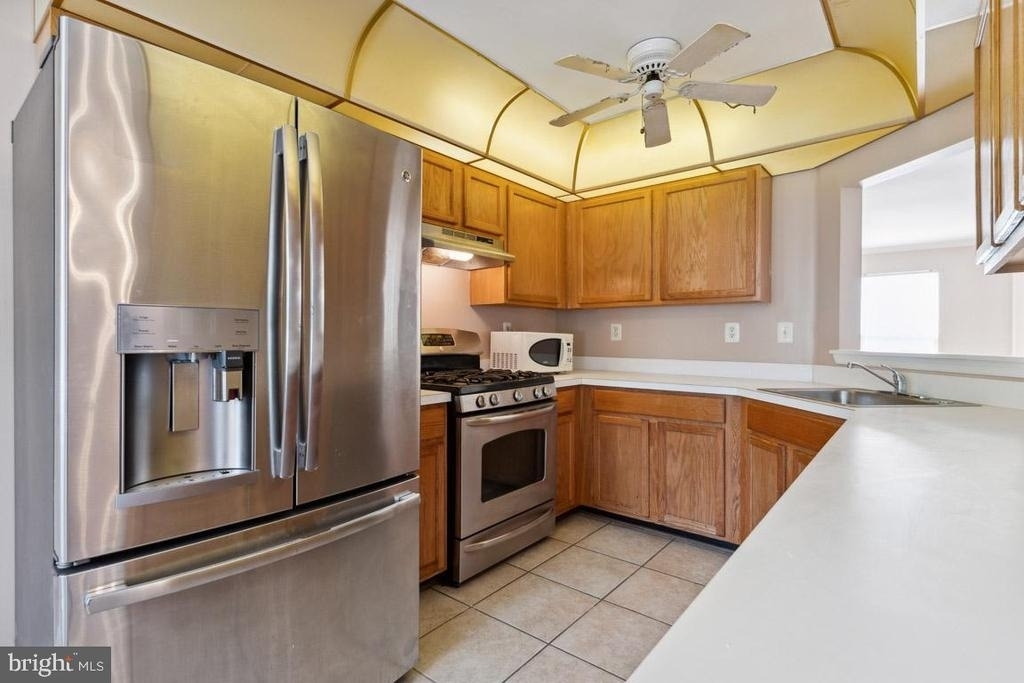 10763 Esprit Place - Photo 12