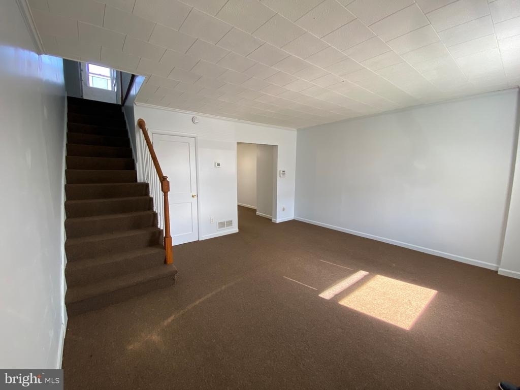 2167 Graythorn Road - Photo 5
