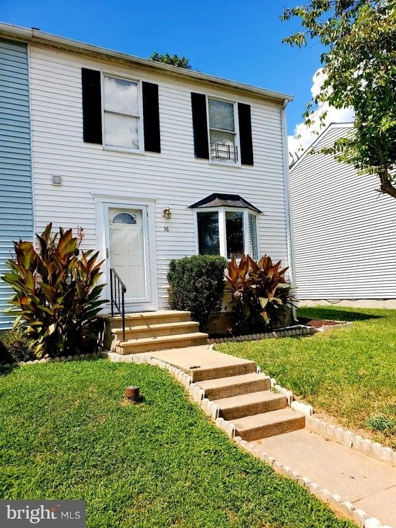 16 Craftsman Court - Photo 0