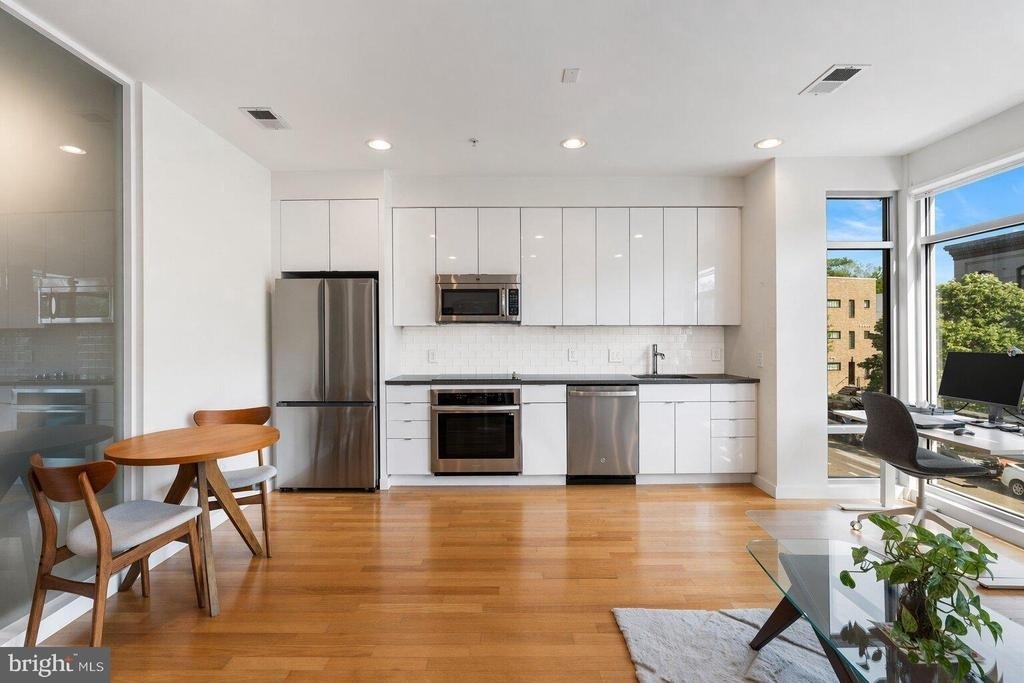 435 R Street Nw - Photo 3