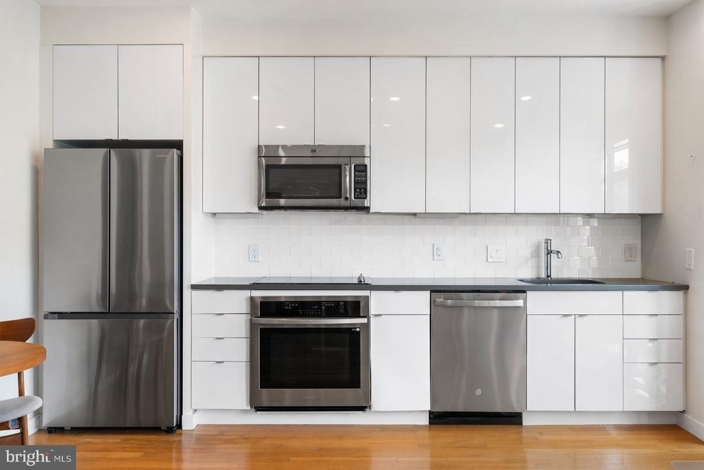 435 R Street Nw - Photo 1