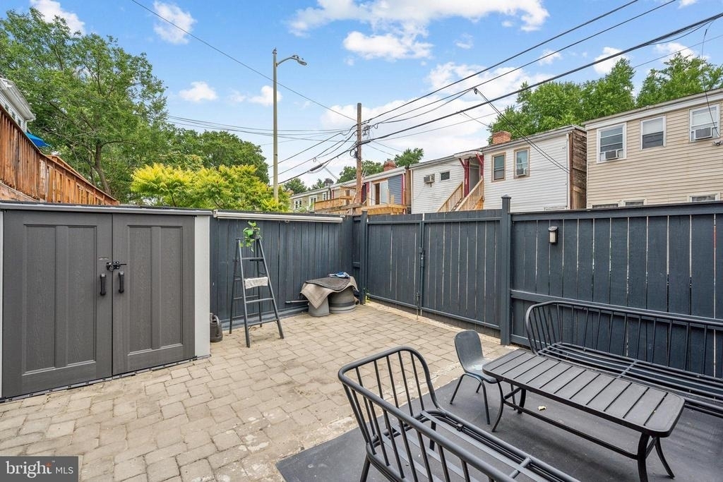 1213 Staples Street Ne - Photo 14