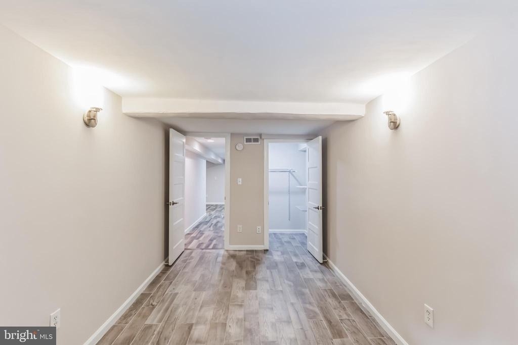1213 Staples Street Ne - Photo 11