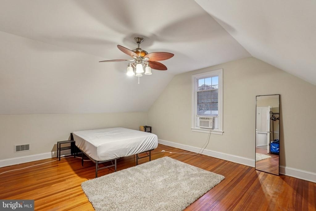 3422 Pennsylvania Avenue Se - Photo 36