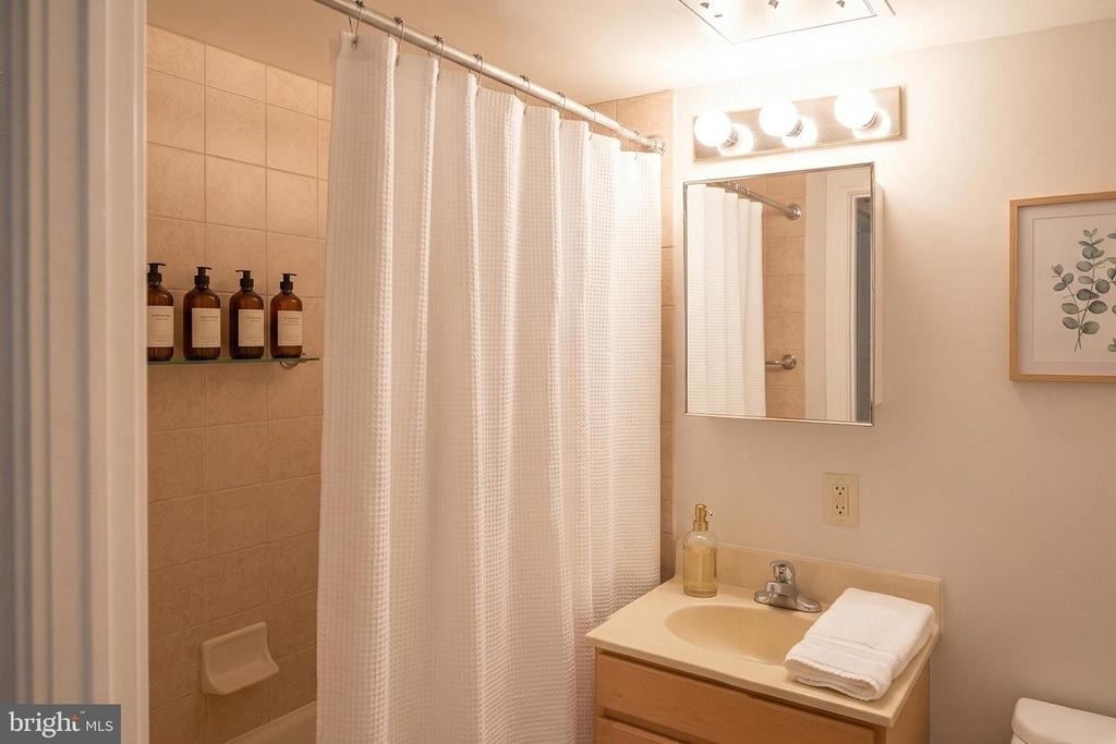 800 4th Street Sw - Photo 5