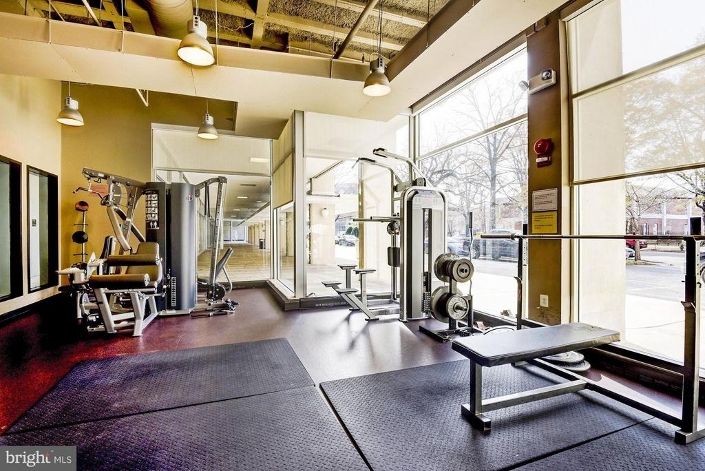 800 4th Street Sw - Photo 8