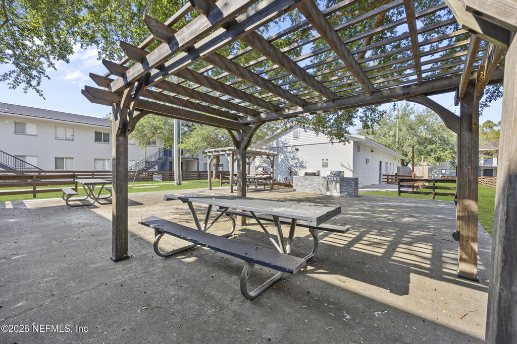 2943 Spring Park Road - Photo 22