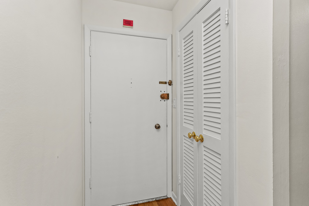 1100 Church Street - Photo 3