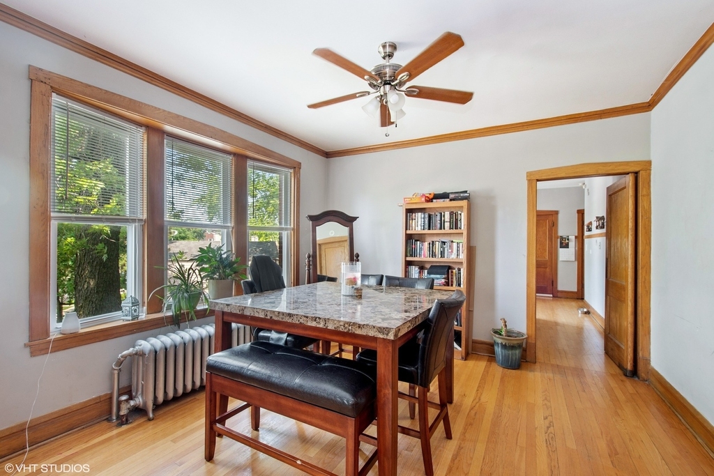 2959 N Springfield Avenue - Photo 3