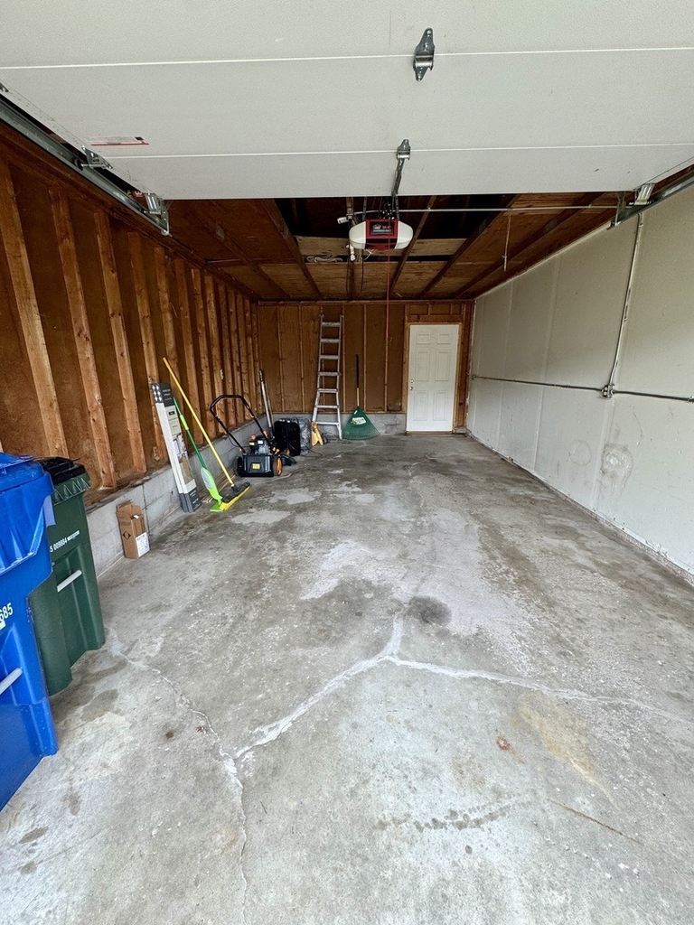 5556 N Thornwood Avenue - Photo 14