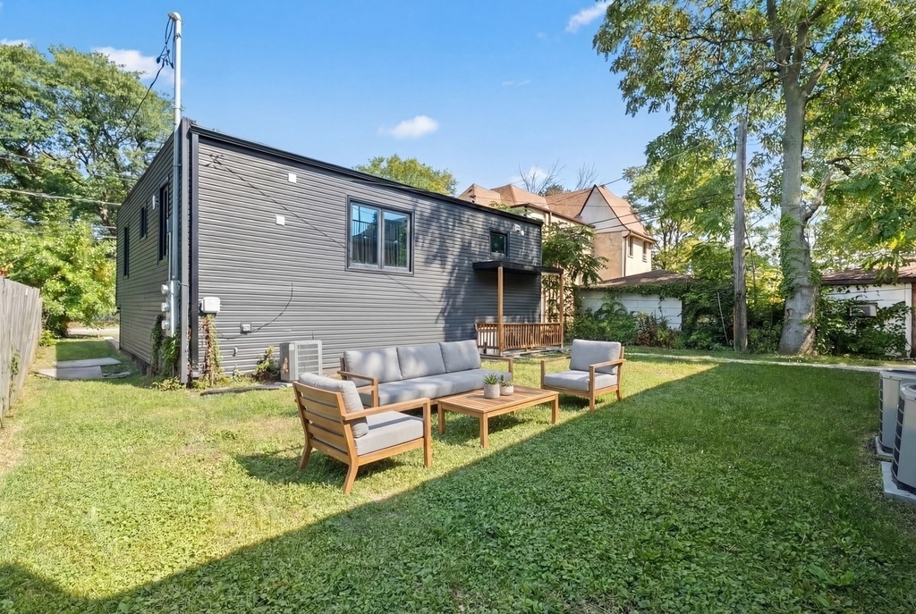 2307 Lake Street - Photo 5
