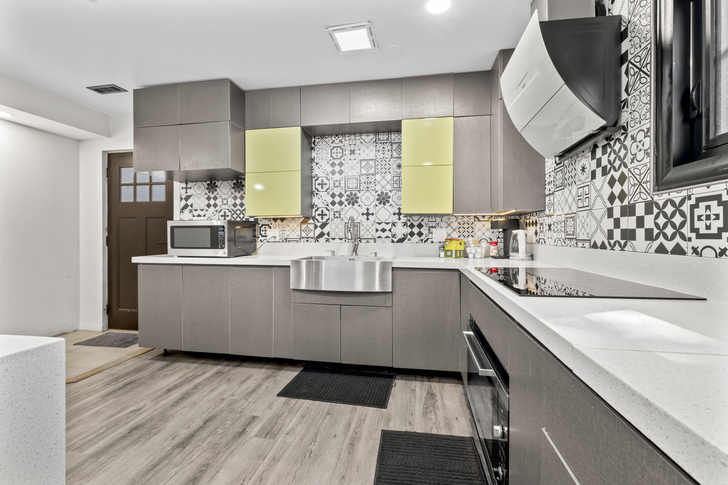2307 Lake Street - Photo 12