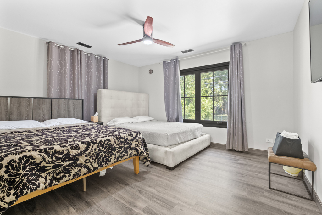 2307 Lake Street - Photo 14