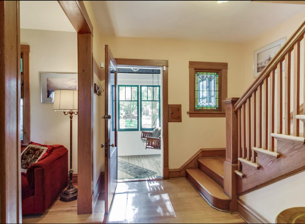 804 S Grove Avenue - Photo 2