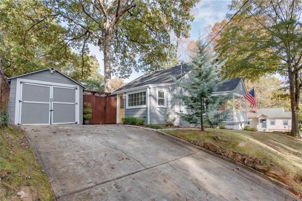 1426 Clermont Avenue - Photo 28