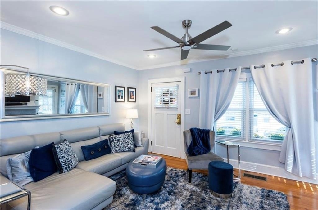 1426 Clermont Avenue - Photo 5