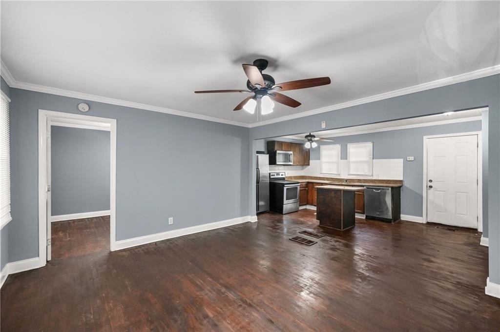 360 Betsy Avenue Sw - Photo 8