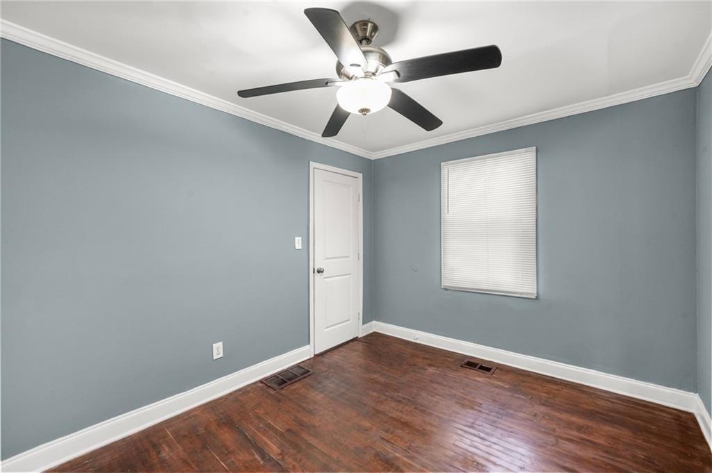 360 Betsy Avenue Sw - Photo 18