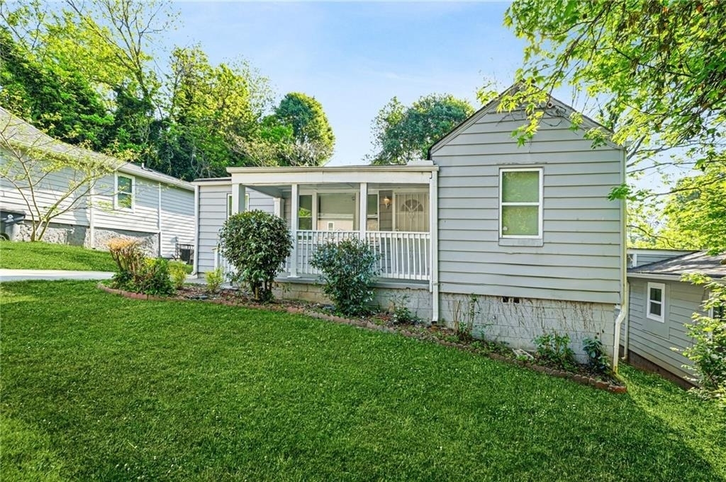360 Betsy Avenue Sw - Photo 4