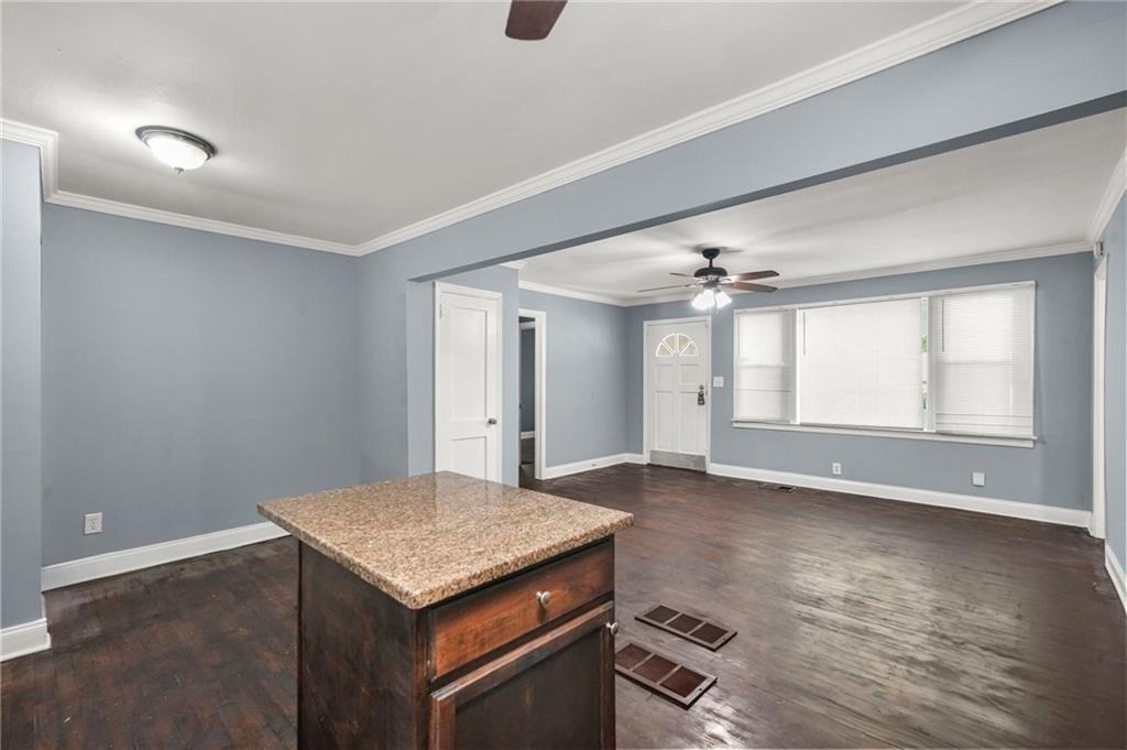 360 Betsy Avenue Sw - Photo 13