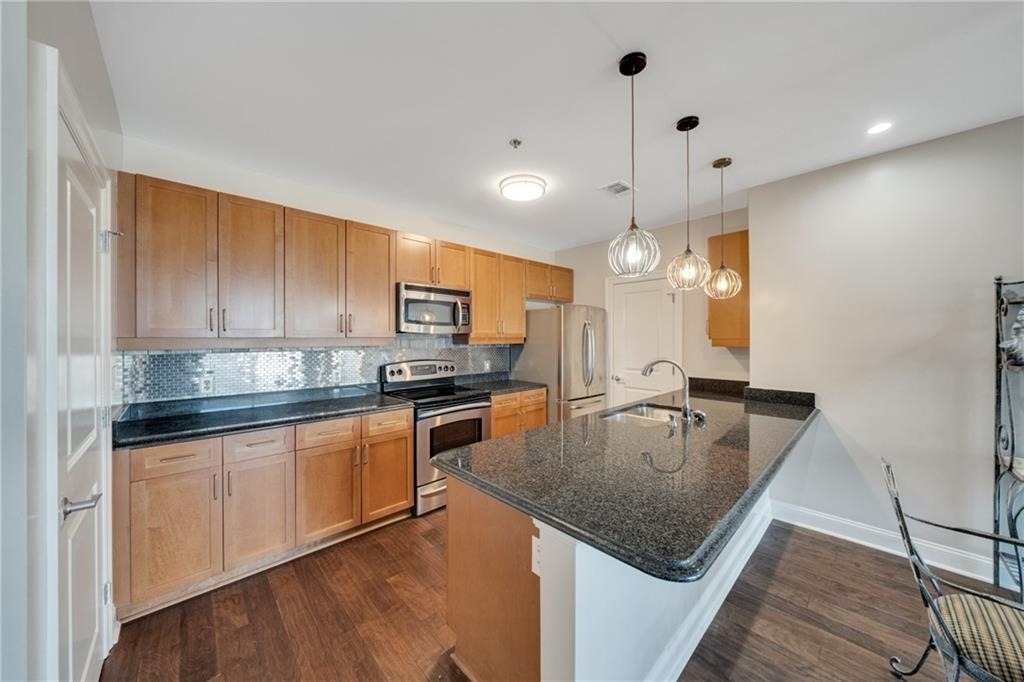 325 E Paces Ferry Road Ne - Photo 2