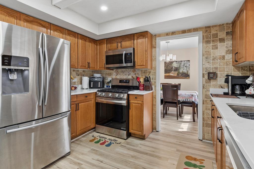 407 Greenfield Road - Photo 4