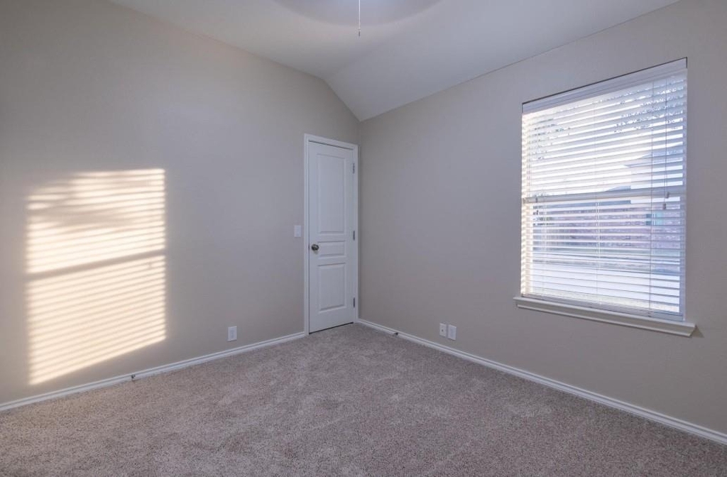 5402 Hickory Harvest Drive - Photo 15