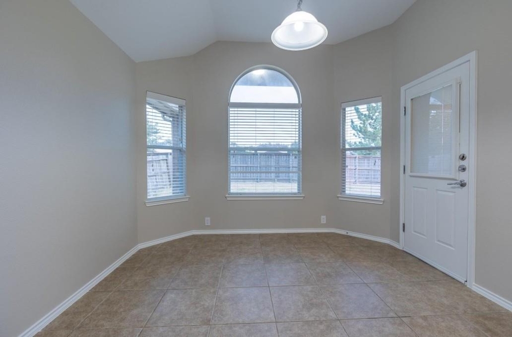 5402 Hickory Harvest Drive - Photo 5