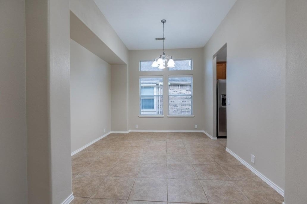 5402 Hickory Harvest Drive - Photo 2