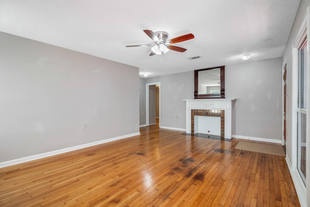 1413 53rd Street - Photo 8