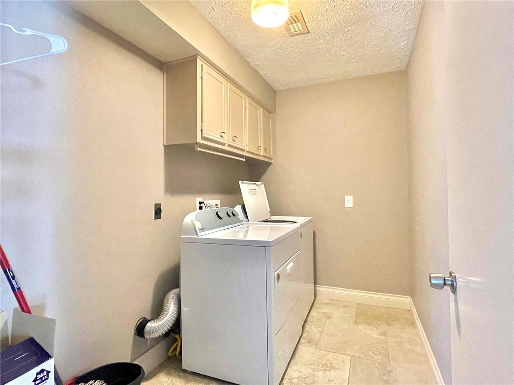 3023 Sam Houston Drive - Photo 27